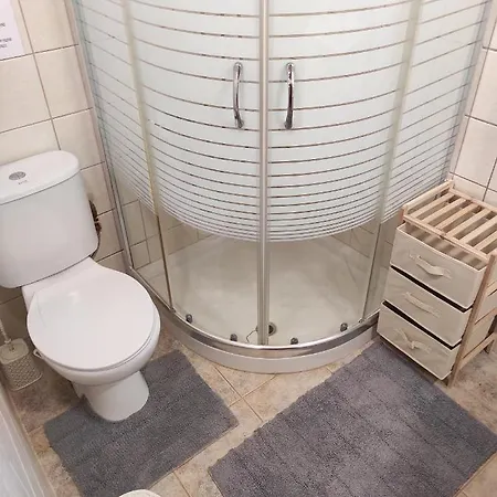 Georgeshousesmani Casa rural *