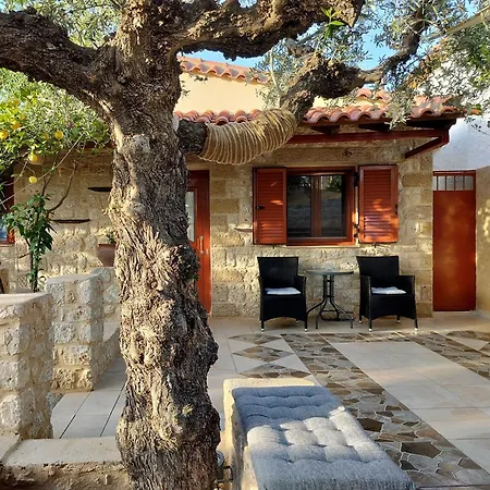 Georgeshousesmani Casa rural