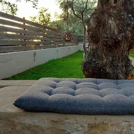 Casa rural Georgeshousesmani