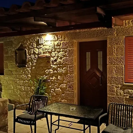 Georgeshousesmani Εξοχικό σπίτι Ρίγκλια