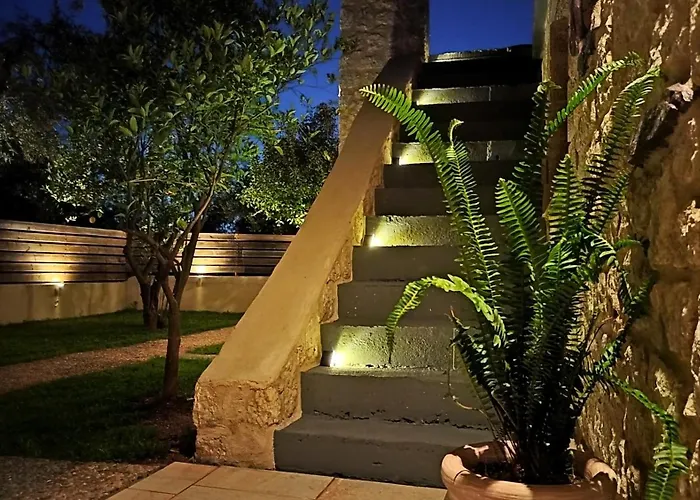 Georges Mani Landhuis Riglia